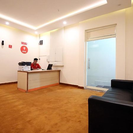 โอโย 9159 โฮเต็ล รอยัล วูดสลาร์ค Hotel Zirakpur ภายนอก รูปภาพ